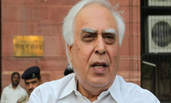people don’t consider the Congress to be an effective alternative; Kapil Sibal