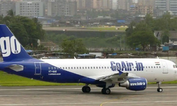 cardiac arrest, emergency landing in pakistan after passenger suffers