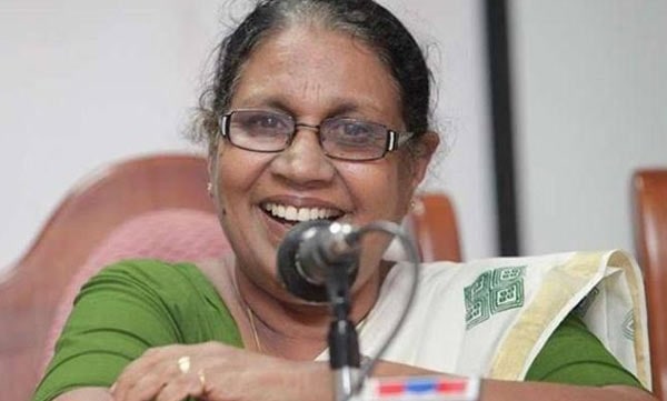 Women Commission Condemns molestation attempt against actress