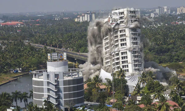 Maradu flat demolition