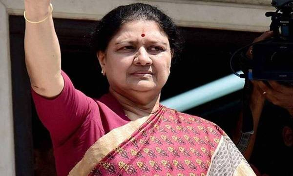 amma makkal munnetha kazhakam to  welcome shashikala