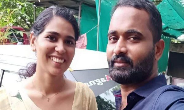 Rehna fathima and manoj break up