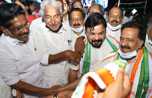 Dharmajan Bolgatty joins Congress - Electroll -1