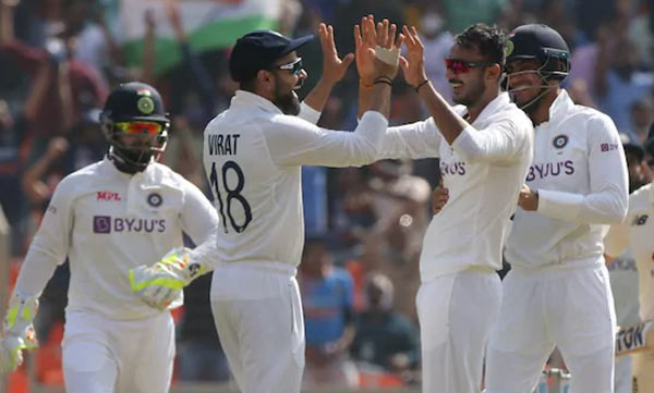 IND vs ENG, 3rd Test, : Ishant Sharma, Axar Patel Double-Blow Leaves England In Trouble