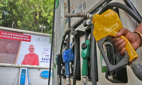 Advertisements of modi should cleared from petrol pumps 