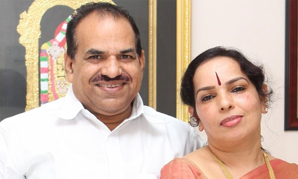 customs notice to cpm state secretary kodiyeri's wife on i-phone issue