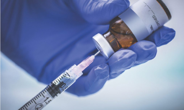 vaccinated people without mask indoors