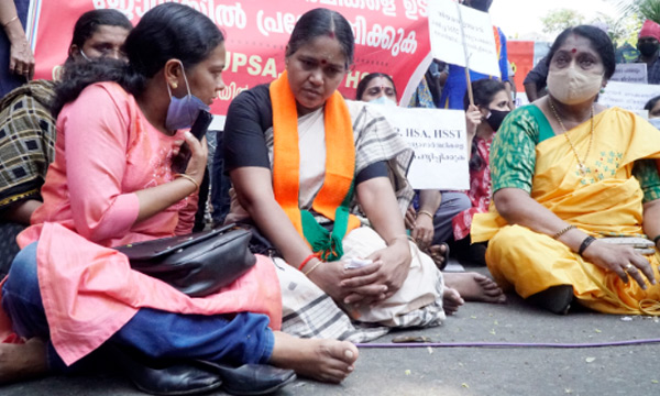 shobha surendran contest from kazhakkoottam