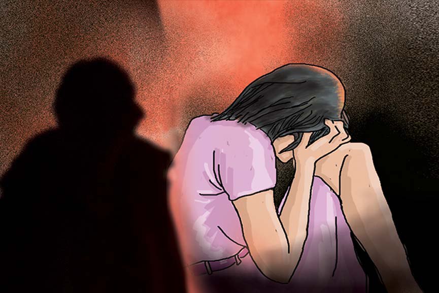 Child abuse, girl hospitalized