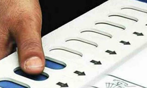 tamilnadu puthuchecri polls tomorrow along with kerala 
