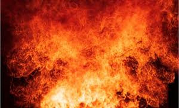 fire breaks out at a firecracker factory 