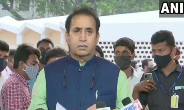 Bombay High Court Directs CBI To Conduct Preliminary Inquiry Into Corruption Allegations Against Maharashtra minister Anil Deshmukh