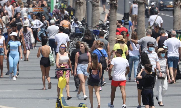 Covid: Outdoor mask-wearing no longer required in Israel 