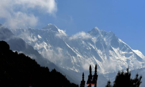 Covid affected everest mountain climber 