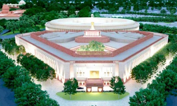 Central vista project of india becoming controversy during pandemic 