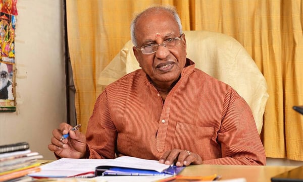 BJP members against O Rajagopal mla in social media 