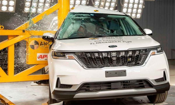kia-carnival-achieve-five-star-rating