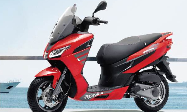 aprilia-launches-sxr-125-maxi-scooter-in-india-at-rs-1-16-lakh