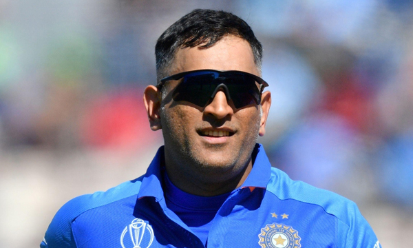 dhoni