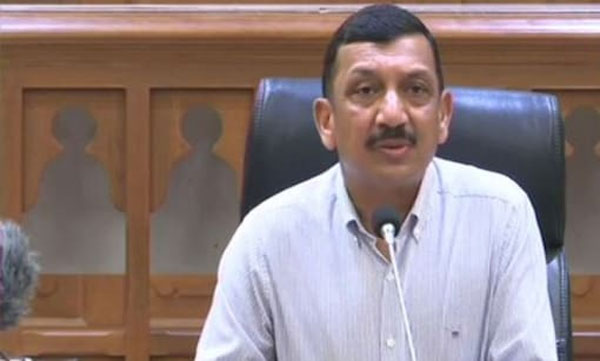 All officers and staffers of the CBI have to be formally dressed in the office; Director