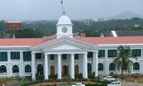 Minority Scholarship Ratio: CM says expert committee will be appointed to conduct legal review