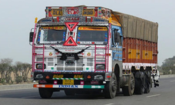 Heavy vehicles registration and loading