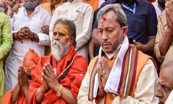 ഉത്തരാഖണ്ഡില് തീറാത്ത് മുഖ്യമന്ത്രിസ്ഥാനം ഒഴിഞ്ഞെന്ന് റിപ്പോര്ട്ട് ; അധികാരമേറ്റത് നാലുമാസം മുമ്പ്, ഉള്പ്പാര്ട്ടി പോരെന്ന് അഭ്യൂഹം