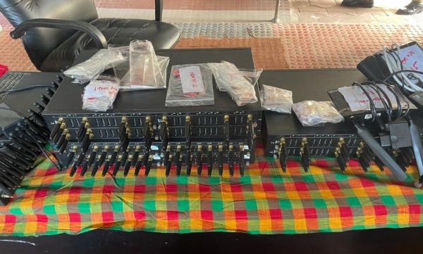 Parallel telephone exchange