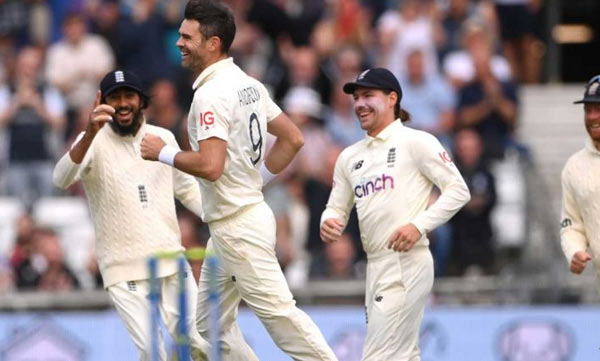 India vs England 3rd Test, : England Steady At Tea After India Fold For 78