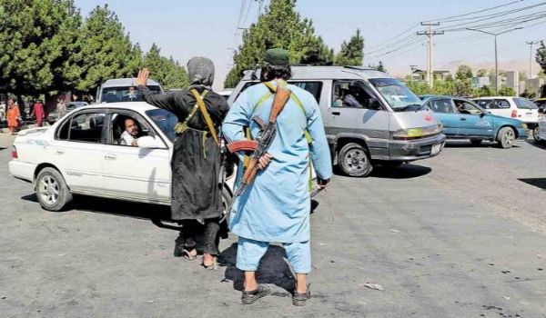 Media running issues in afganistan 