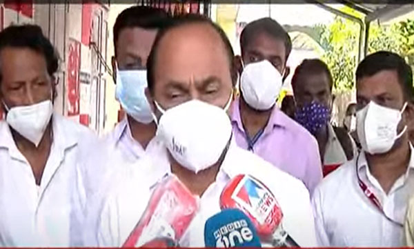 v.d satheesan on v.m sudheeran's resignation