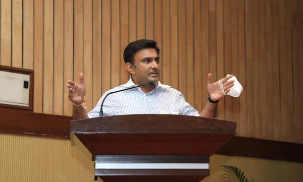 Indian women want to stay single, unwilling to give birth after marriage: Karnataka minister