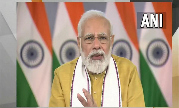 PM modi urges official to create innovative methods to increase vaccination