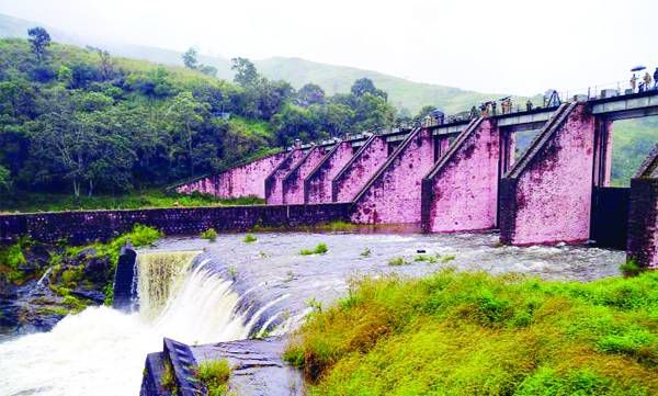Today Tamil Nadu ministers visit Mullaperiyar Dam
