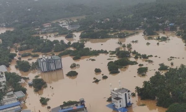 കേരളത്തിലെ പ്രളയ മുന്നൊരുക്കങ്ങളില്‍ സര്‍ക്കാരിന് വീഴ്ച പറ്റി; സിഎജി റിപ്പോര്‍ട്ട്