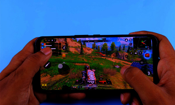 we-must-protect-our-children-from-this-dangerous-online-game