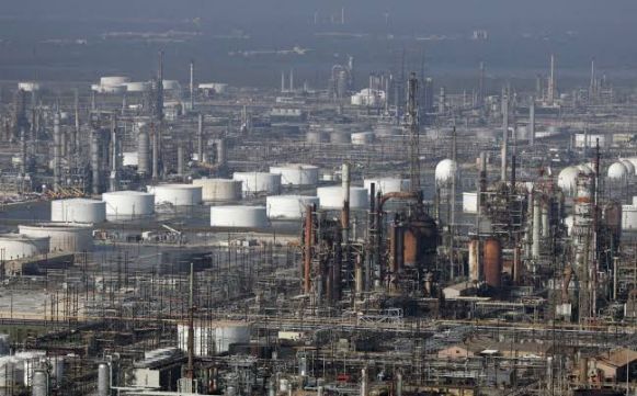 India working on oil-stock release with US