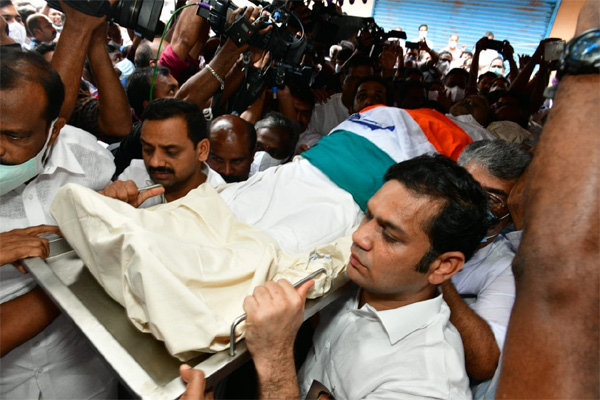 pt-thomas-funeral-at-cremation-at-ravipuram