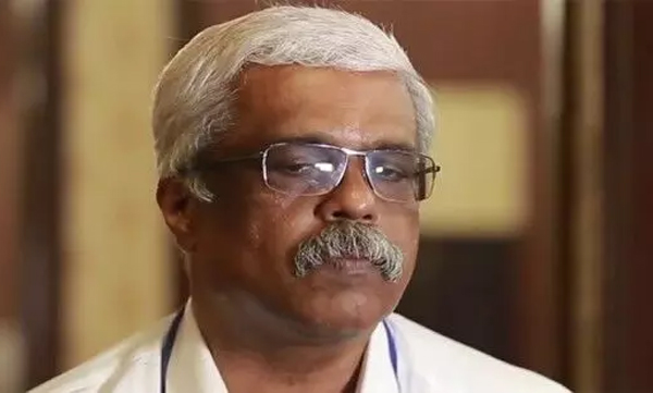 Panel recommends to withdraw hte suspension of former principal secretary m. sivasankar