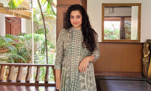 Actress Meena talks about the first guest to arrive home uninvited in 2022