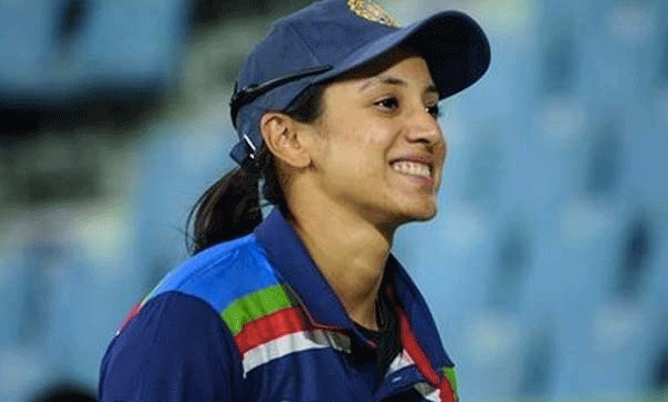 india-s-smriti-mandhana-wins-women-cricketer-of-the-year-award