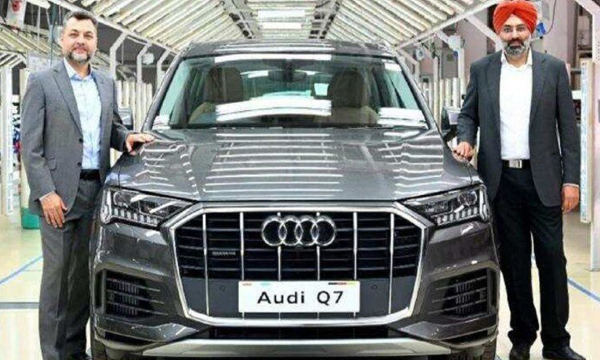 2022-audi-q7-facelift--launched-in-india