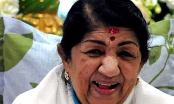 singer-lata-mangeshkar-s-health-deteriorates-again-and-is-on-ventilator