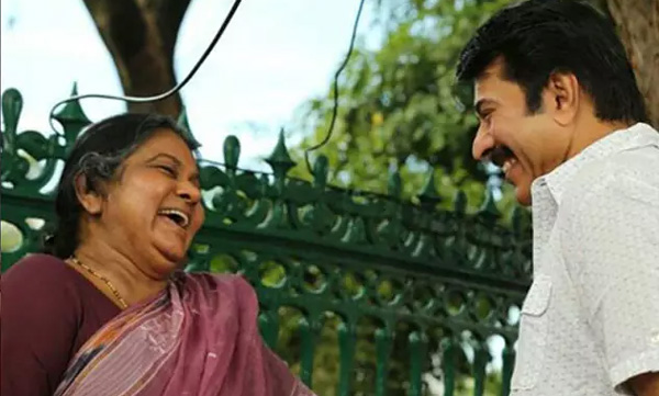 mammootty-pay-tribute-to-kpac-lalitha