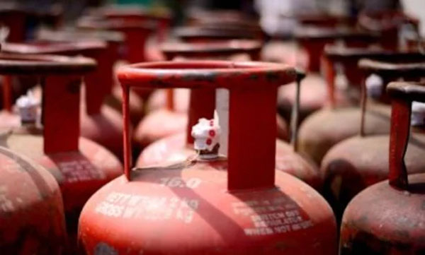 Commercial LPG Price Surged by Rs 105