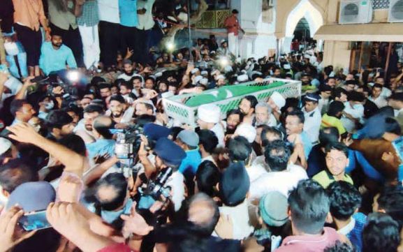 panakkad hyderali shihab thangal