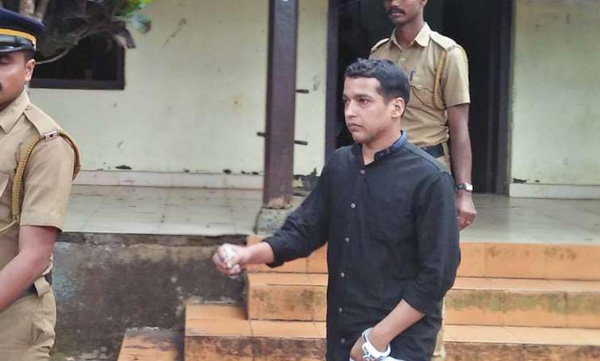 actress-attack-case-main-accused-pulsar-suni-filed-bail-plea-in-supreme-court