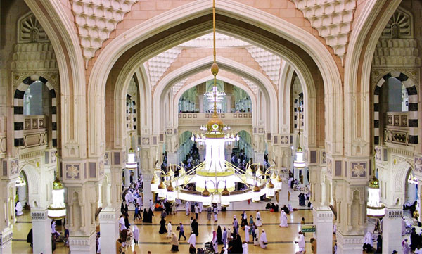 100-doors-were-opened-in-the-holy-haram-in-makkah