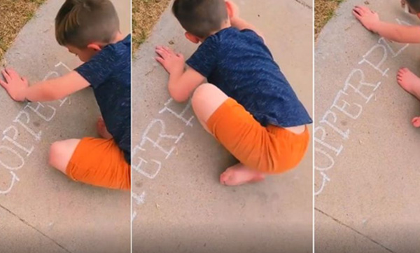 five-year-old-autistic-kid-writes-in-different-fonts