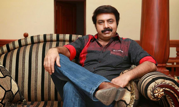 Shammi Thilakan as a dubbing artist, facebook post goes viral